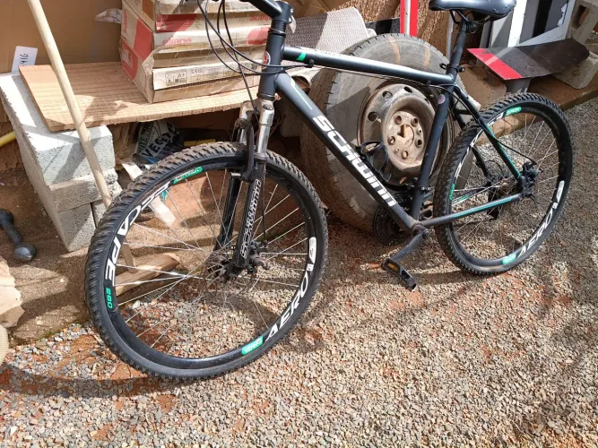 Bicicleta Schwinn Mountain bike aro 26 21 marchas