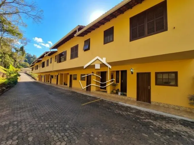 Apartamento- Petrópolis, Nogueira