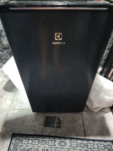 Frigobar Eletrolux 34 