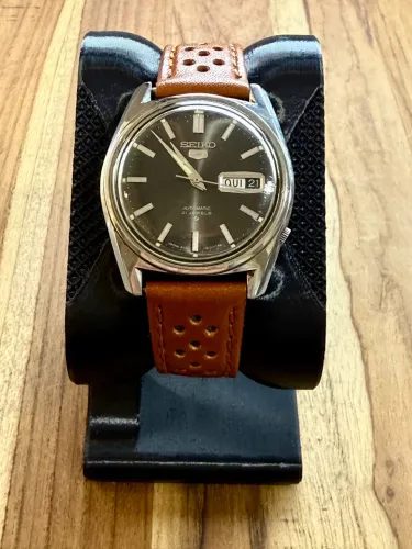 Relógio Seiko 5 Black Dial 6119-8093 - 1971