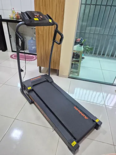 ESTEIRA ATHLETIC PERFORMANCE 210T