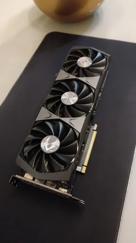 Pra vender! RTX 3080 ZOTAC TRYNIT 10GB VRAM
