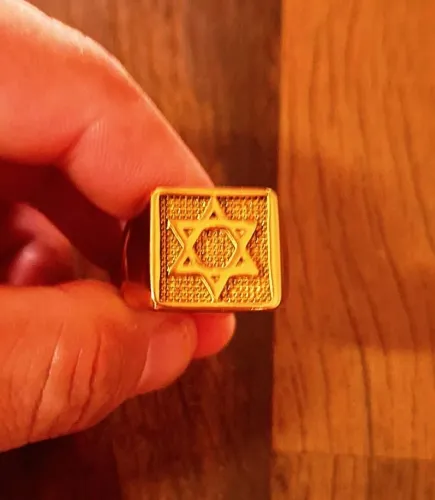 Lindo anel estrela de Davi banhado a ouro 18k novo 