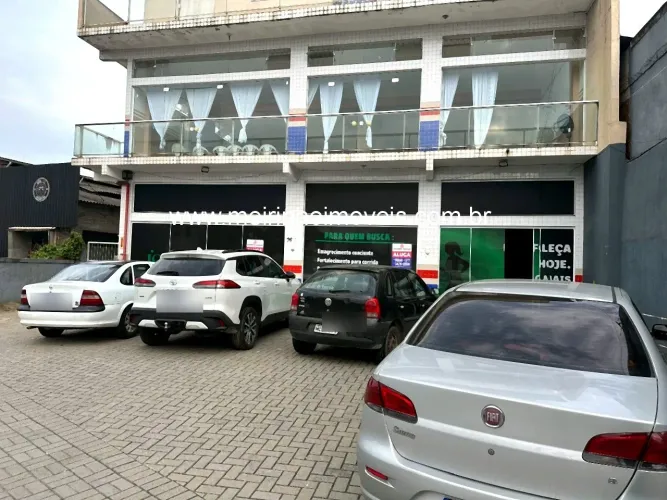 Sala comercial 280 m² no Espinheiro - escritório, 2 BWCs e estacionamento - Joinville/SC