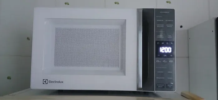 VENDO MICRO-ONDAS NOVO