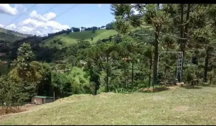 Linda Chácara de 3.000m2 em plena Serra da Mantiqueira! Delfim Moreira MG