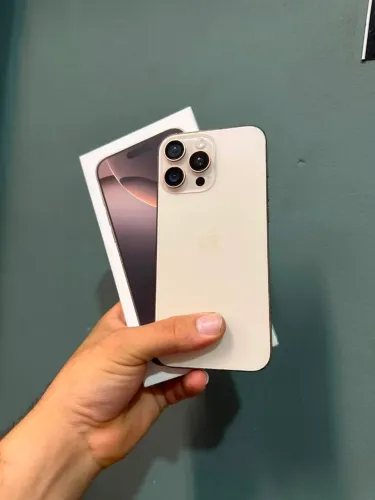 iPhone 16 Pro Max 256GB