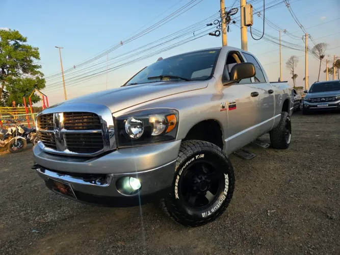 Dodge Ram 2500 H.duty 5.9 SLT 24V CD 4X4 Dies. 2007