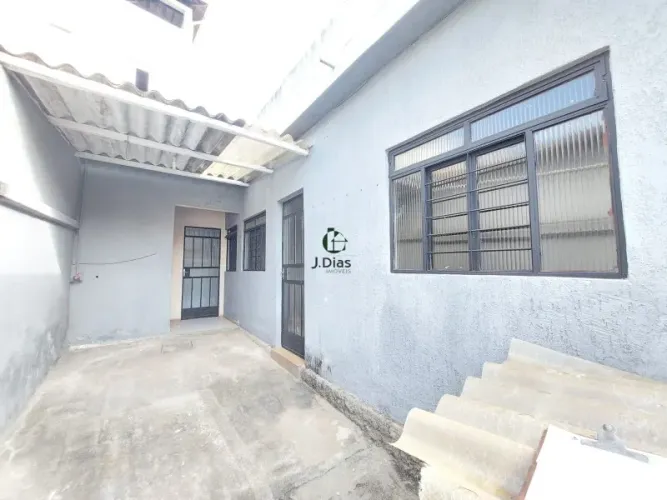 EXCELENTE BARRACAO DE 01 QUARTO NO BRASIL INDUSTRIAL