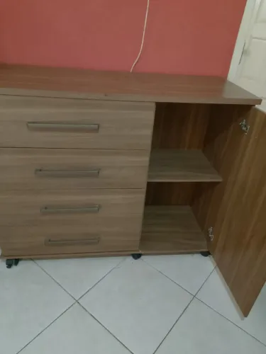 Cômoda grande