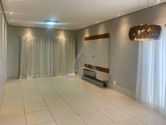 Casa para alugar em Campinas, Swiss Park, com 4 quartos, com 237 m², Vevey - Swiss Park