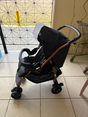 Carinho de bebê