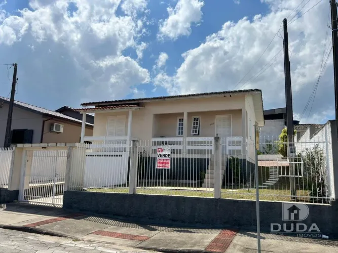 Casa à Venda em Içara