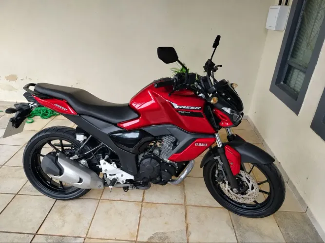 YAMAHA FZ15 150 FLEX 2023 ? PNEUS NOVOS E REVISADA NA CONCESSIONÁRIA!