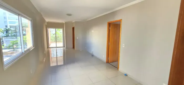 APARTAMENTO DE 02 DORMITORIOS PARA ALUGAR PROXIMO AO PLAZA