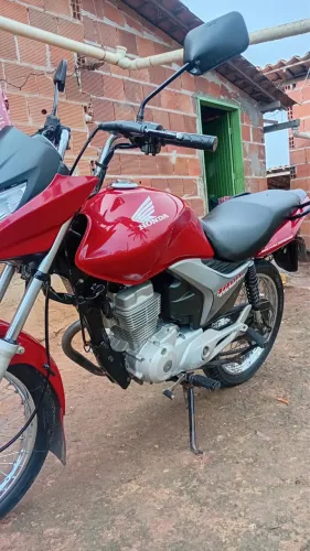 Titan 150