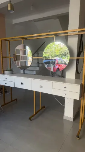 Móvel para cabeleireiro