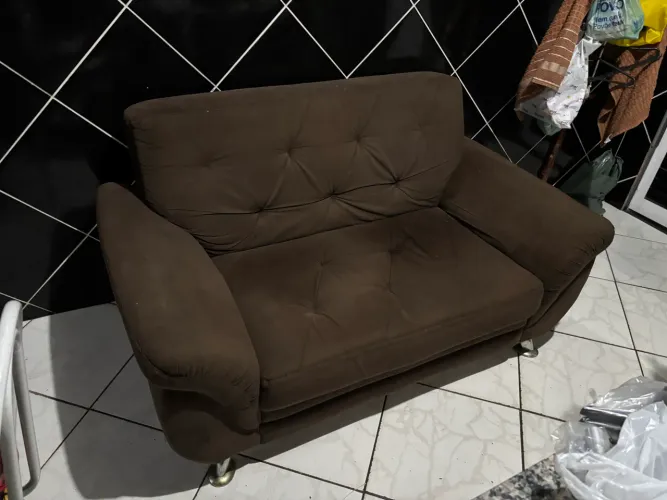 Sofá 2 lugares 