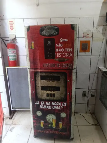 Geladeira electrolux 433 litros, usada já plotada em ótimo estado. 1,100