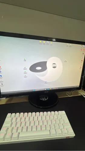 Monitor ASUS 144hz 24?