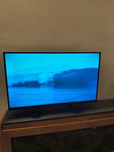 TV Smart 32