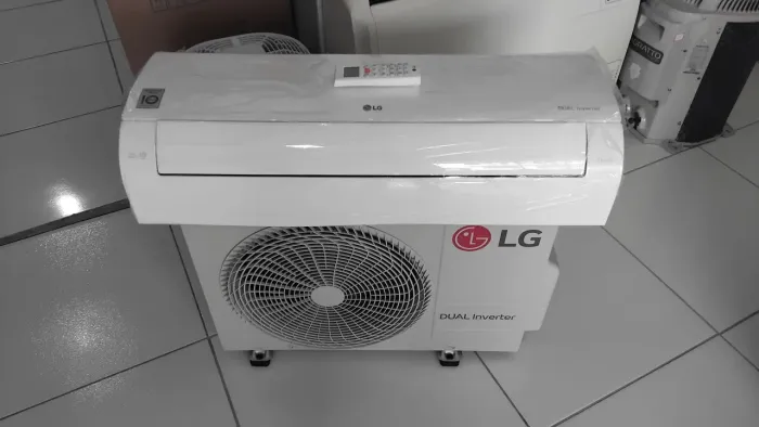 Ar condicionado LG dual Inverter voice 12.000 btus