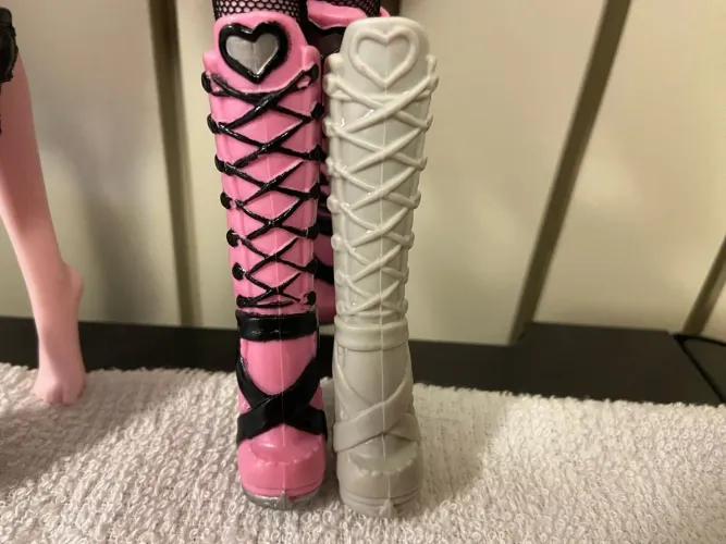 BOTA DRACULAURA PARA CUSTOMIZAR (NÃO É 3D