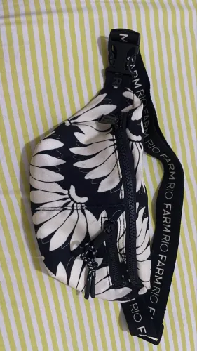 Pochete 