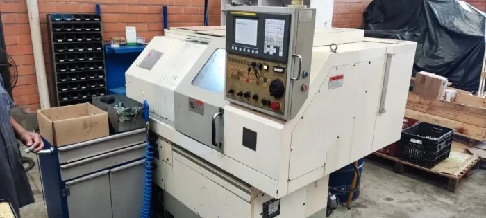Torno CNC Charles  Modelo JG-100 Comando Fanuc