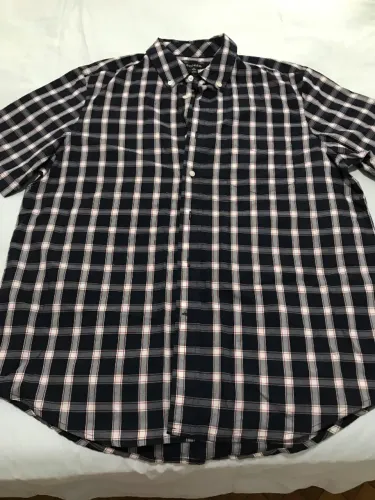 Camisa meia manga George de botão xadrez azul e branco tamanho G