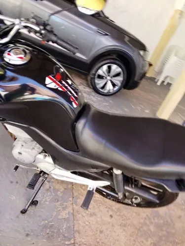 Moto fan 150, partida, rod liga leve ,freio a disco apto transferir valor R$ 10 mil