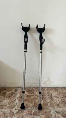 PAR DE MOLETAS