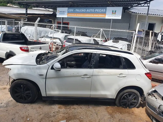 mitsubishi asx 2.0 4wd  2013 em peças sucata