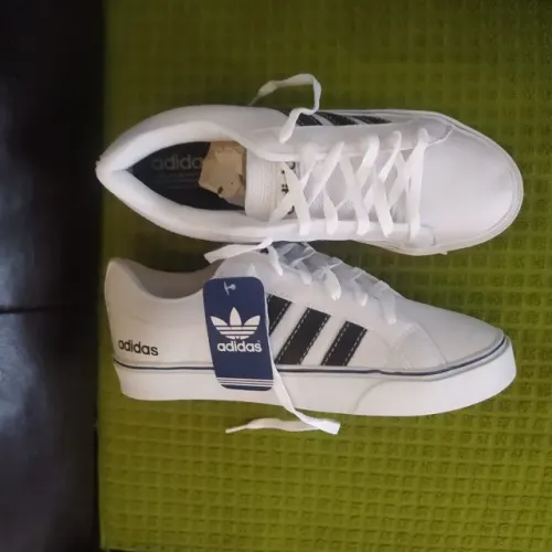 Branco Novo casual curto