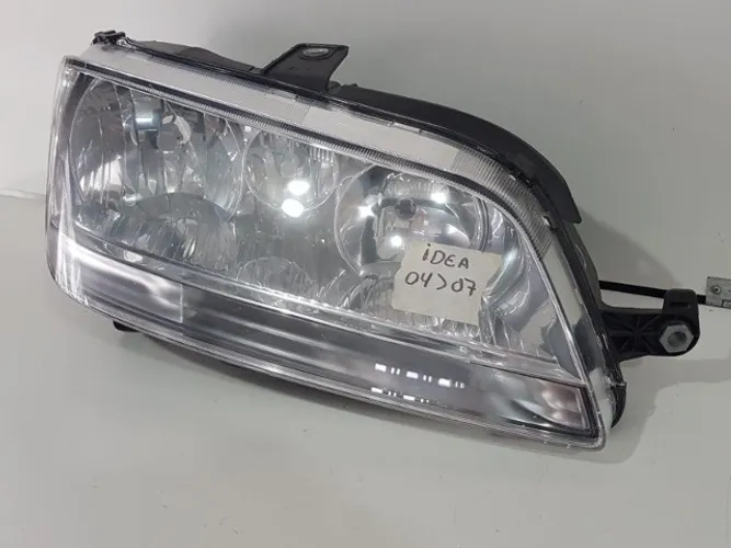 Farol Fiat Idea 2005 2006 2007 BG166
