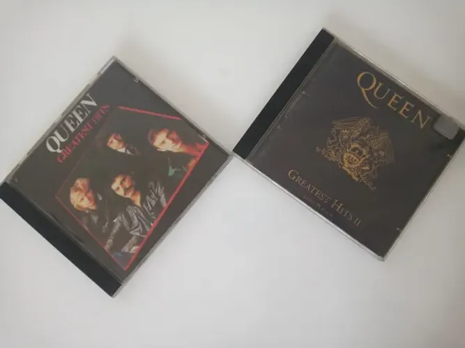 Cds do QUEEN ....