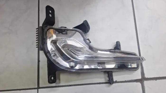 Farol Milha Direito Led Onix Premier 