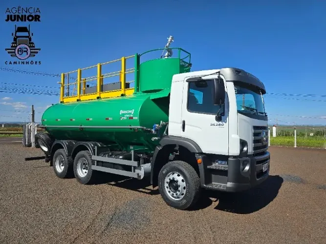 VW 26280 ano 2023 traçado tanque Pipa Bombeiro Gascom - Apenas 39.000 km.