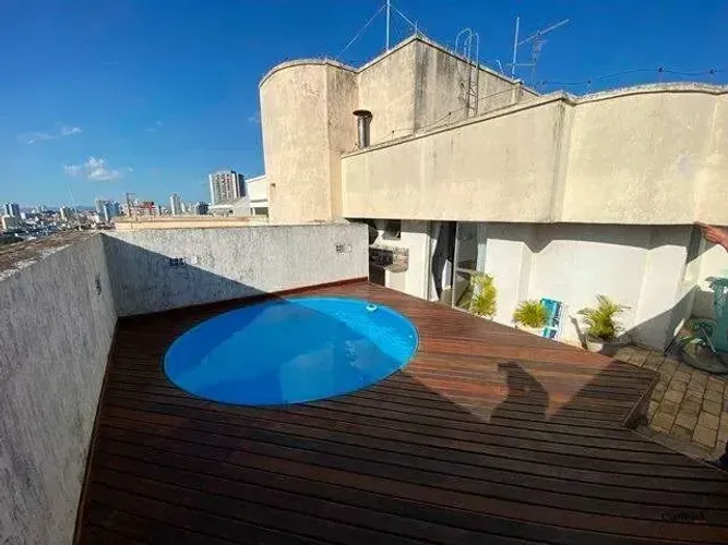 Cobertura duplex com piscina privativa