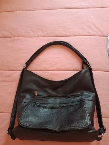 BOLSA EM COURO PU PRETA