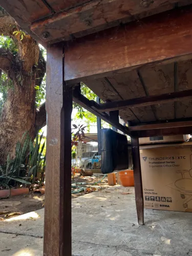 Pra vender mesa madeira maciça, micro ondas e forno elétrico 