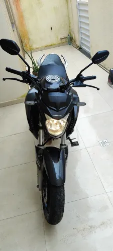 CB Twister 250 Preta