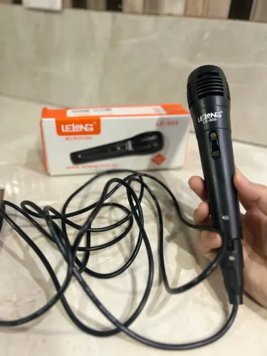 MICROFONE COM FIO KARAOKE