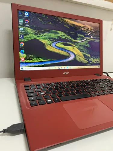 Notebook Acer em ótimo estado