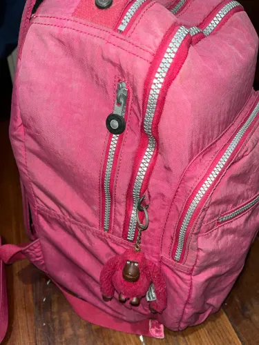 Mochila e estojo ROSA - KIPLING 