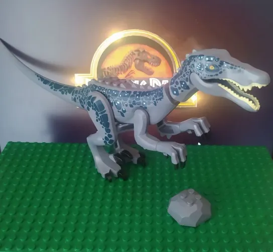 Dinossauro Carnívoro Jurassic World