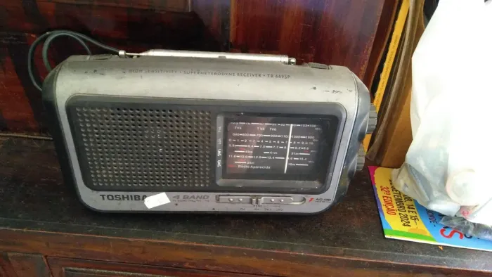 Rádio Toshiba 4 Bandas - Vintage