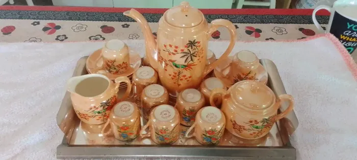 Lote de porcelanas e cristais antigos