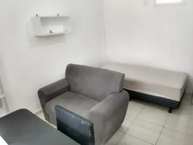 Alugo kitnet mobiliada Rio Comprido a 10 min do Centro, zona sul e Tijuca