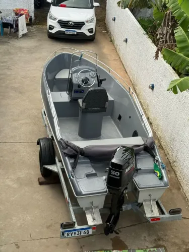 Lancha top de linha 16 pés 